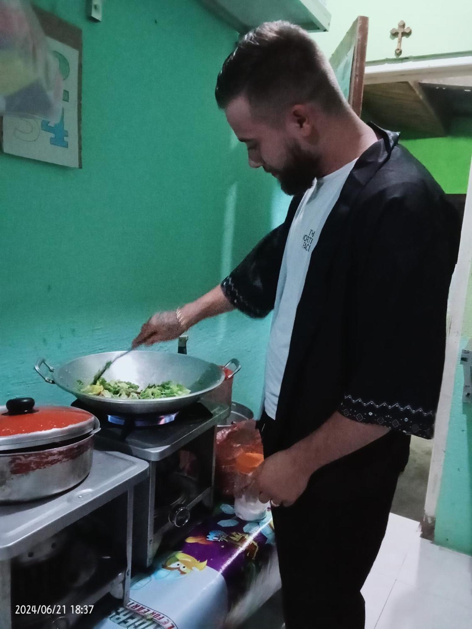 Petra Homestay Bangka Leda Ruteng Kültér fotó