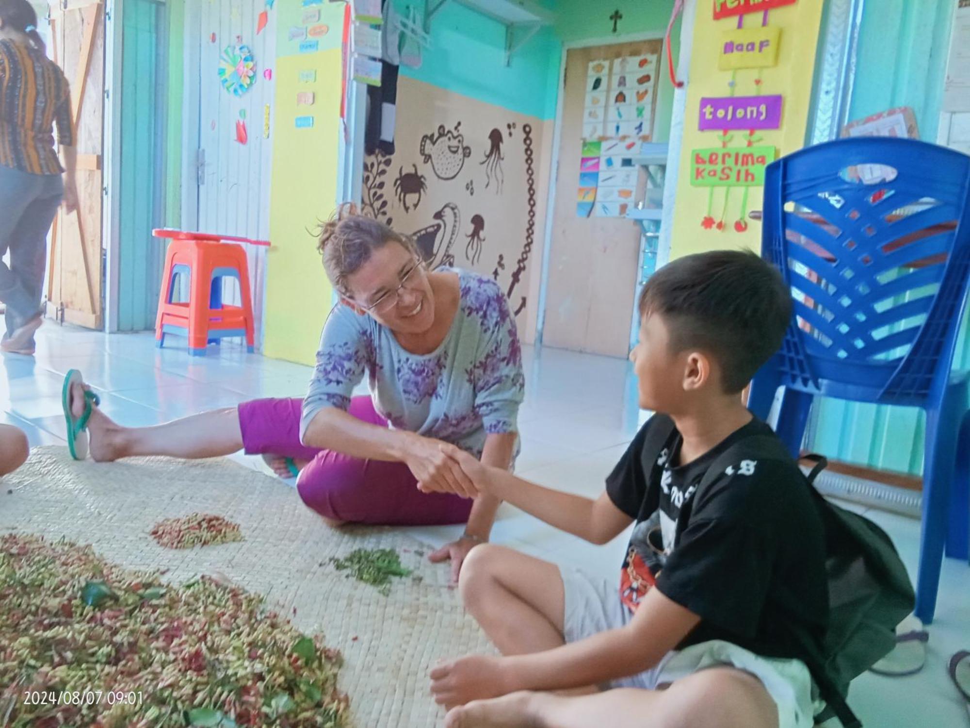Petra Homestay Bangka Leda Ruteng Kültér fotó