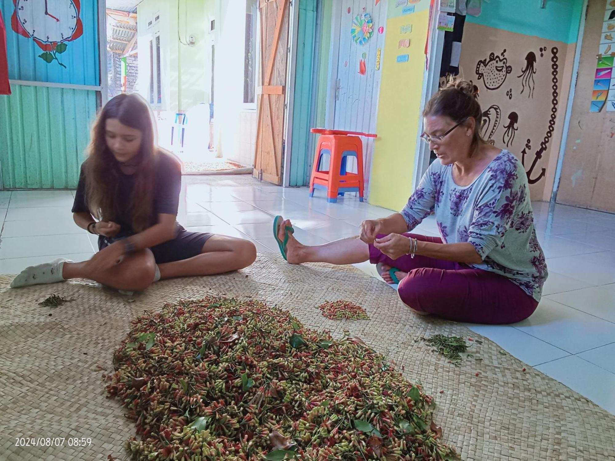 Petra Homestay Bangka Leda Ruteng Kültér fotó